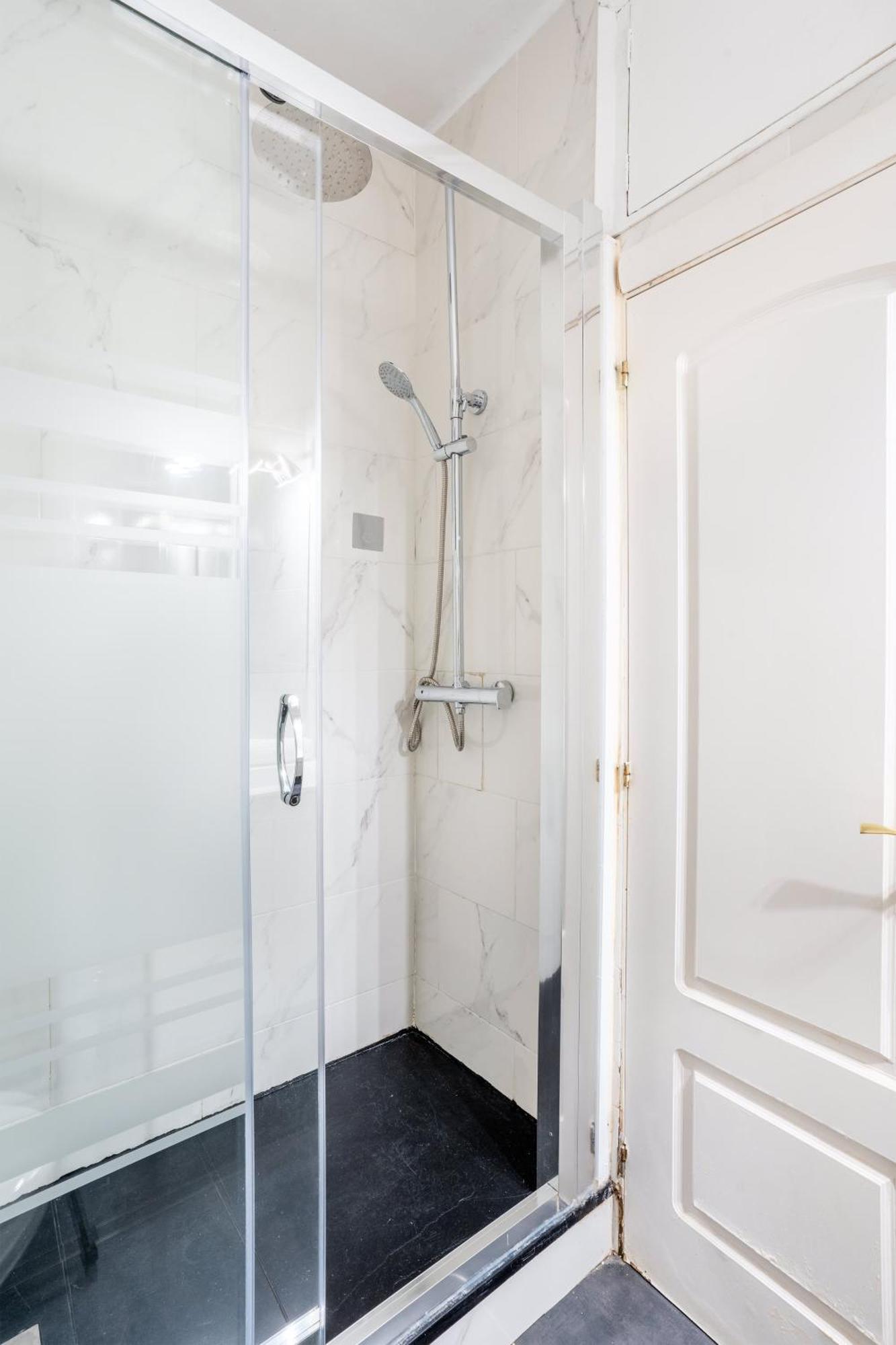 Next to Sagrada Familia 4-bedroom Apartment Barcelona Exterior foto